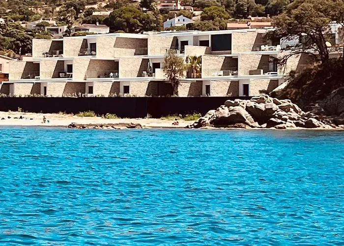 Rare T2 New, Waterfront *